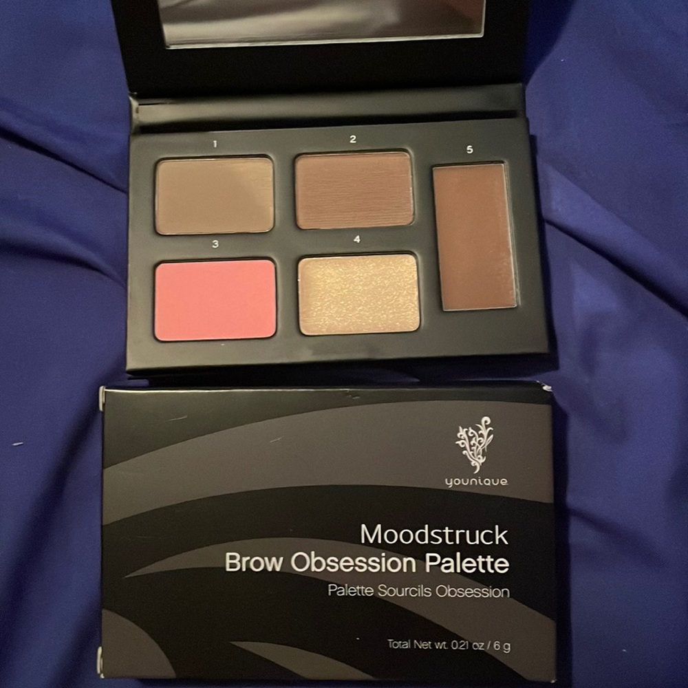 Moodstruck brow obsession palette